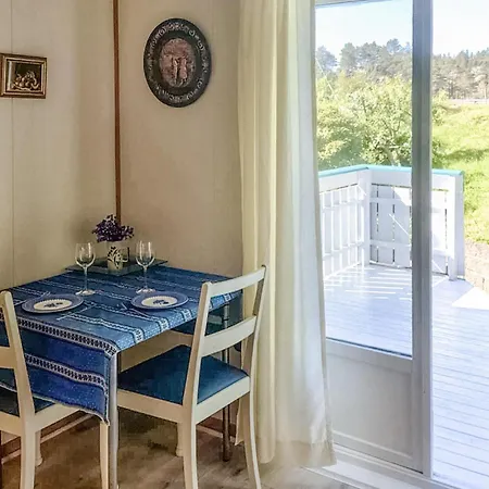 4 Bedroom Gorgeous In Urangsvag * Rolvsnes
